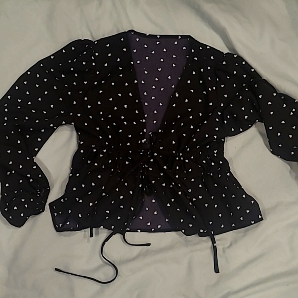 SHEIN Black long sleeve blouse w/ small white hearts tie front szS